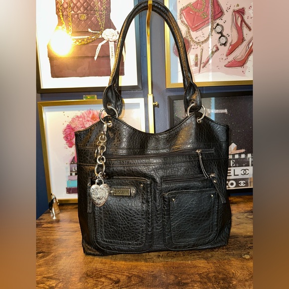 Rosetti Textured Black Shoulder Bag with Heart Charm - Picture 1 of 5